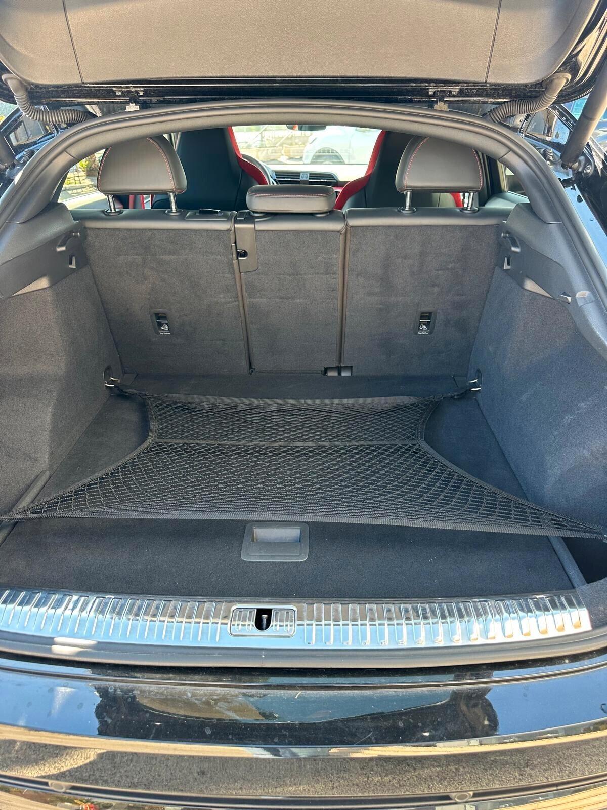 Audi Q3 RSQ3 QUATTRO