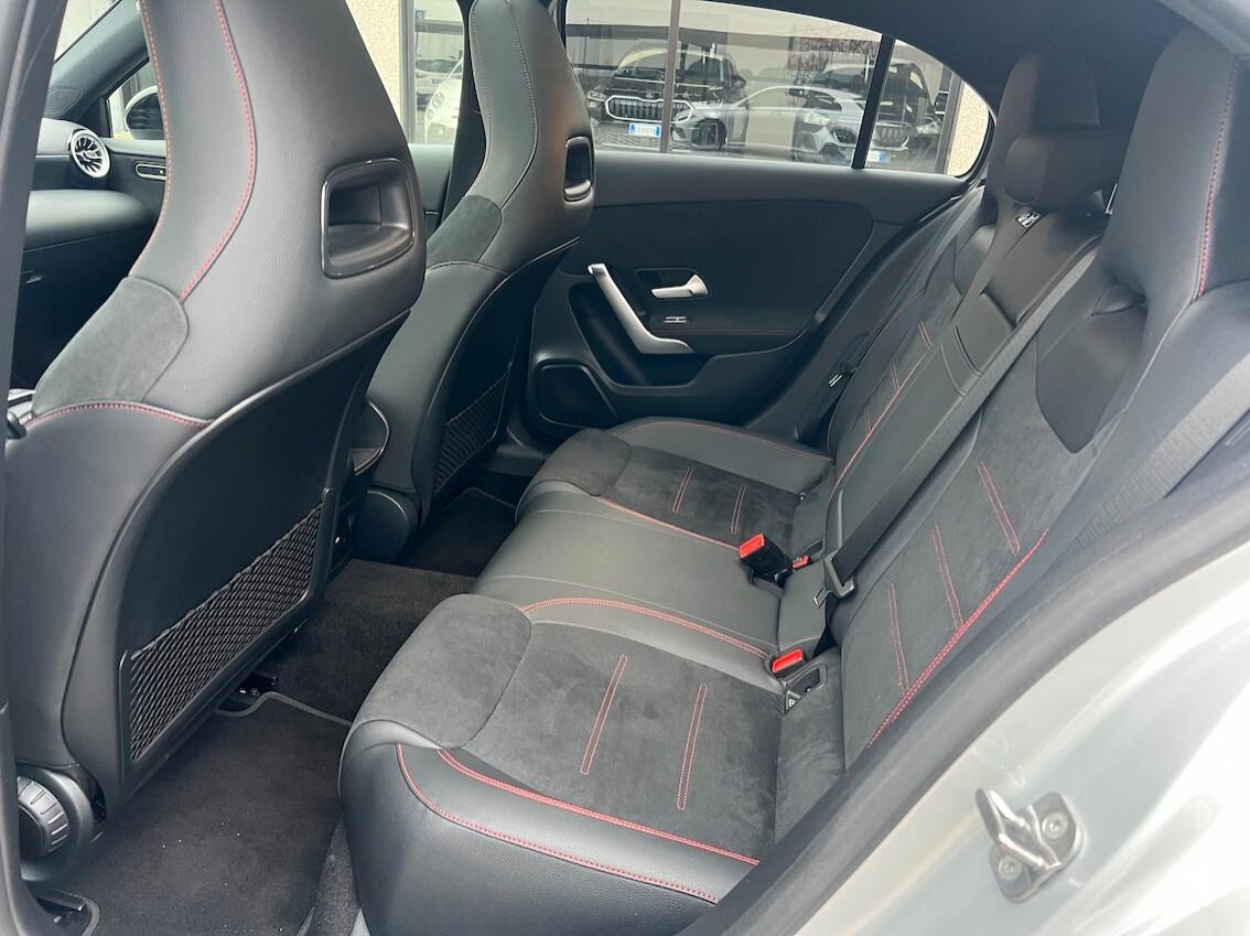 Mercedes-Benz A 180 d AMG Line Premium Plus Night Edition Tetto Apr.