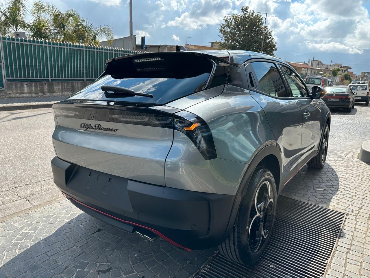 Alfa Romeo Junior 1.2 145 CV Hybrid eDCT6 Speciale