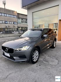 VOLVO XC60 2.0 B4 Momentum AWD AUTO MY20