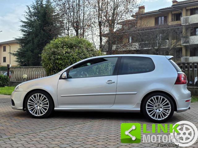 VOLKSWAGEN Golf 3.2 VR6 4mot. 3p. DSG R32