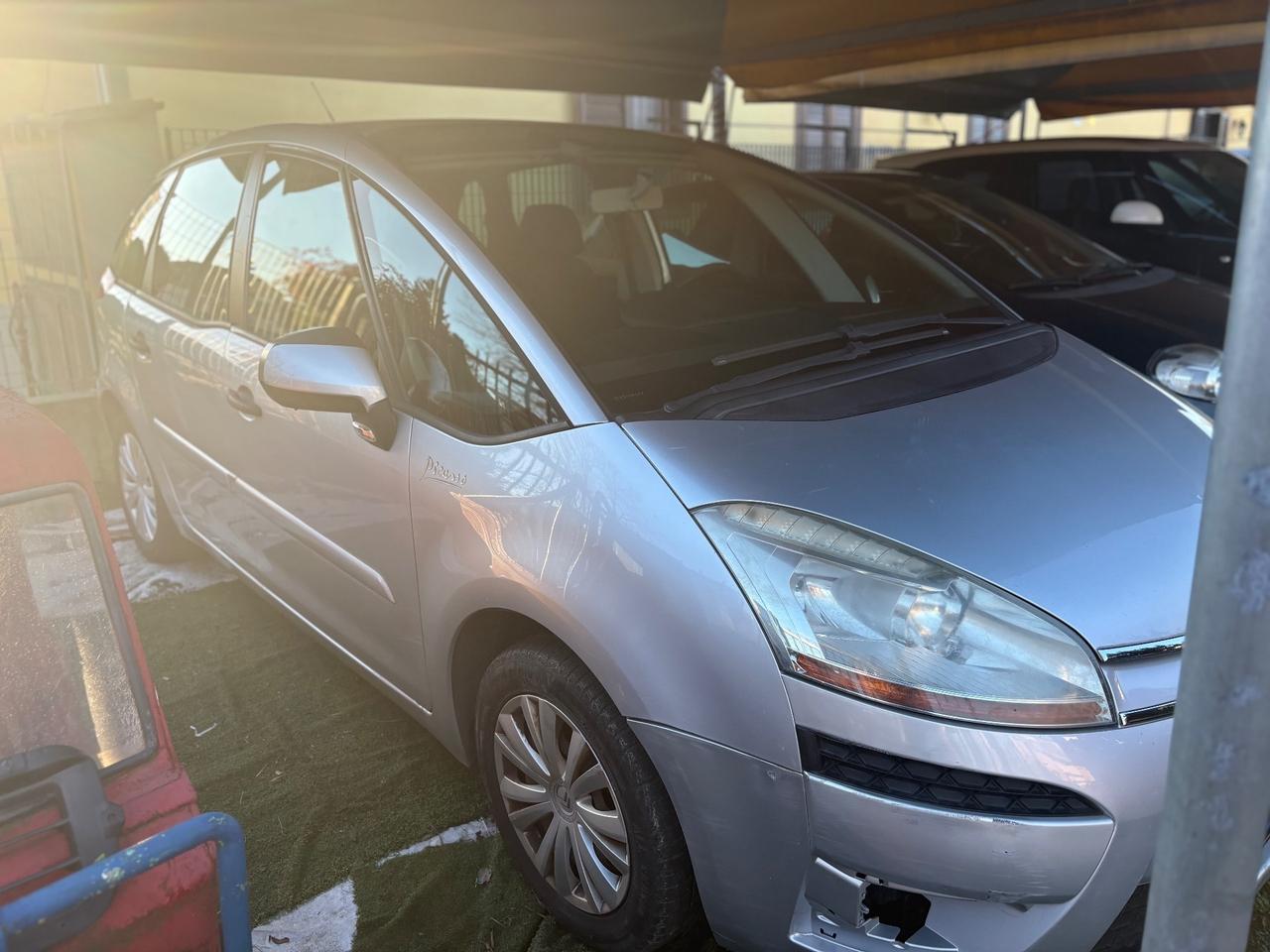 Citroen C4 Picasso 1.8 Elegance