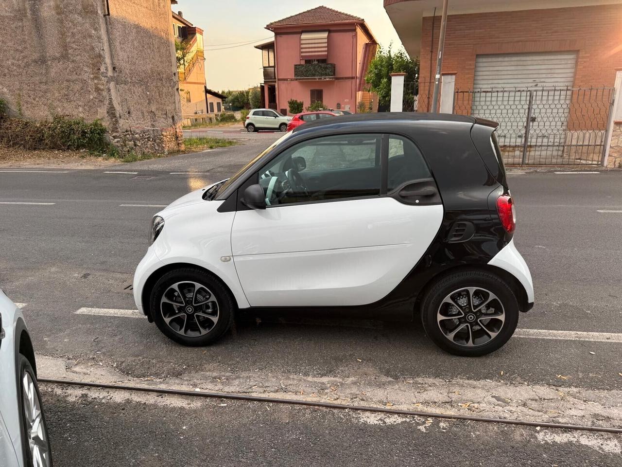 Smart ForTwo 70 1.0 - Tutto incluso - Superprezzo - Finanziabile