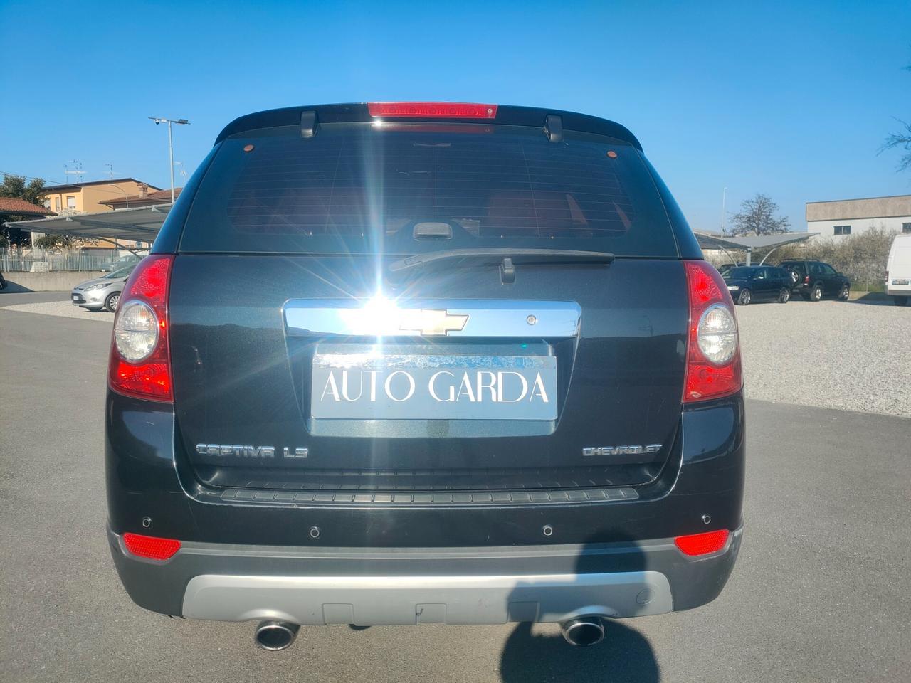 Chevrolet Captiva 2.0 VCDi 2WD 7 POSTI NEOPATENTATI