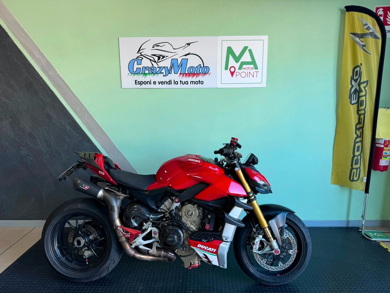 Ducati Streetfighter V4 S
