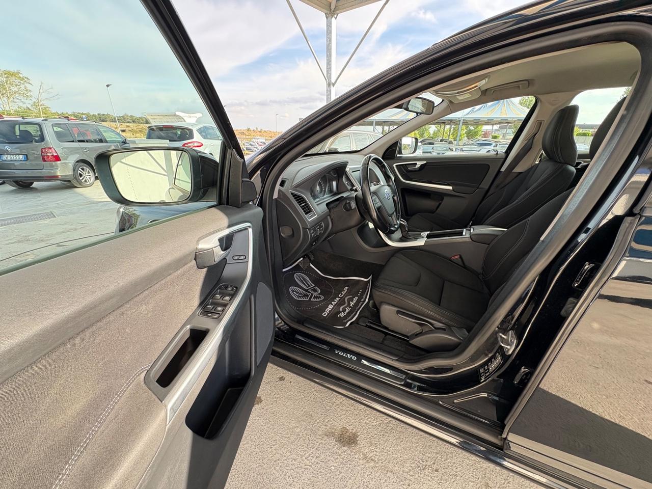 Volvo XC 60 2.0d 150cv AUTOM AWD Business