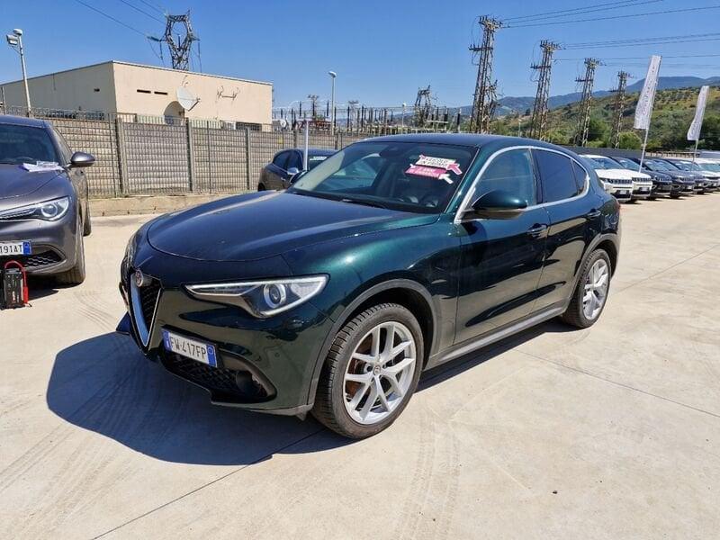 Alfa Romeo Stelvio 2017 2.2 t Business Q4 210cv auto my19