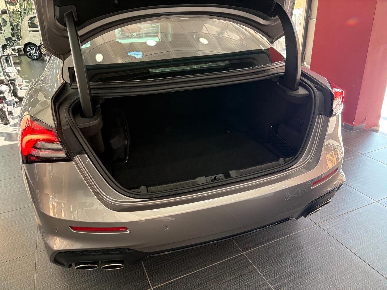 Maserati Ghibli 3.0 V6 Modena 350cv RWD auto ITALIANA