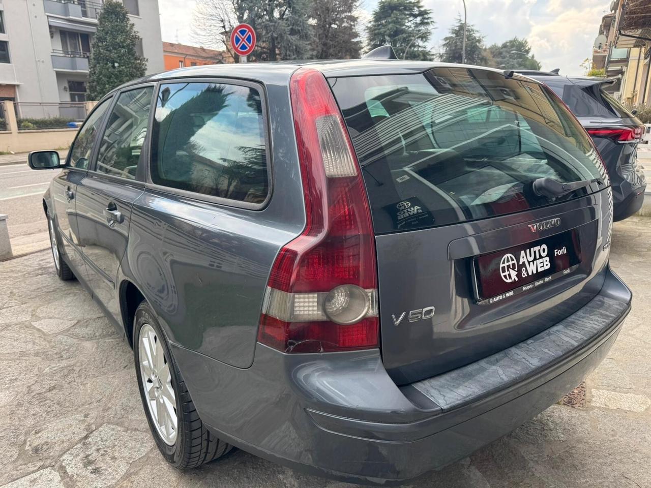 VOLVO V50 2.0 D CAT SUMMUM 136cv