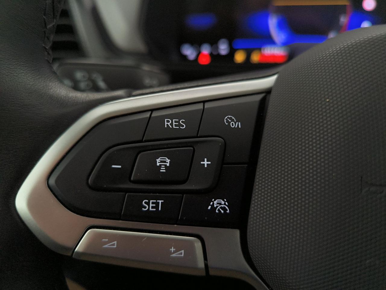 Volkswagen T-Cross 1.0 tsi life 95cv