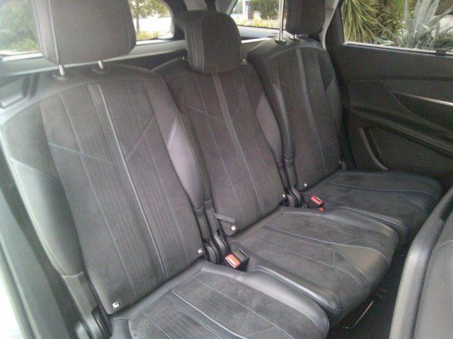 PEUGEOT 5008 BlueHDi 130 S&S Crossway