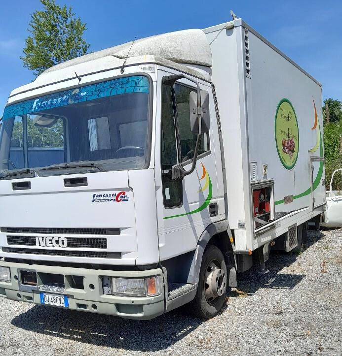 Food truck autonegozio euro cargo salumi formaggi carni