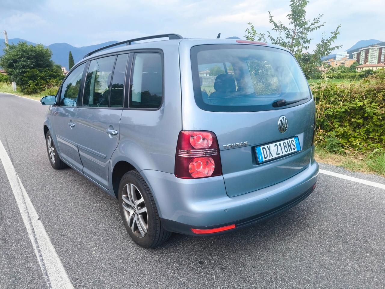 VOLKWAGEN TOURAN 1,9 TDI- 7 POSTI -OK NEOPATENTATI-KM 130000
