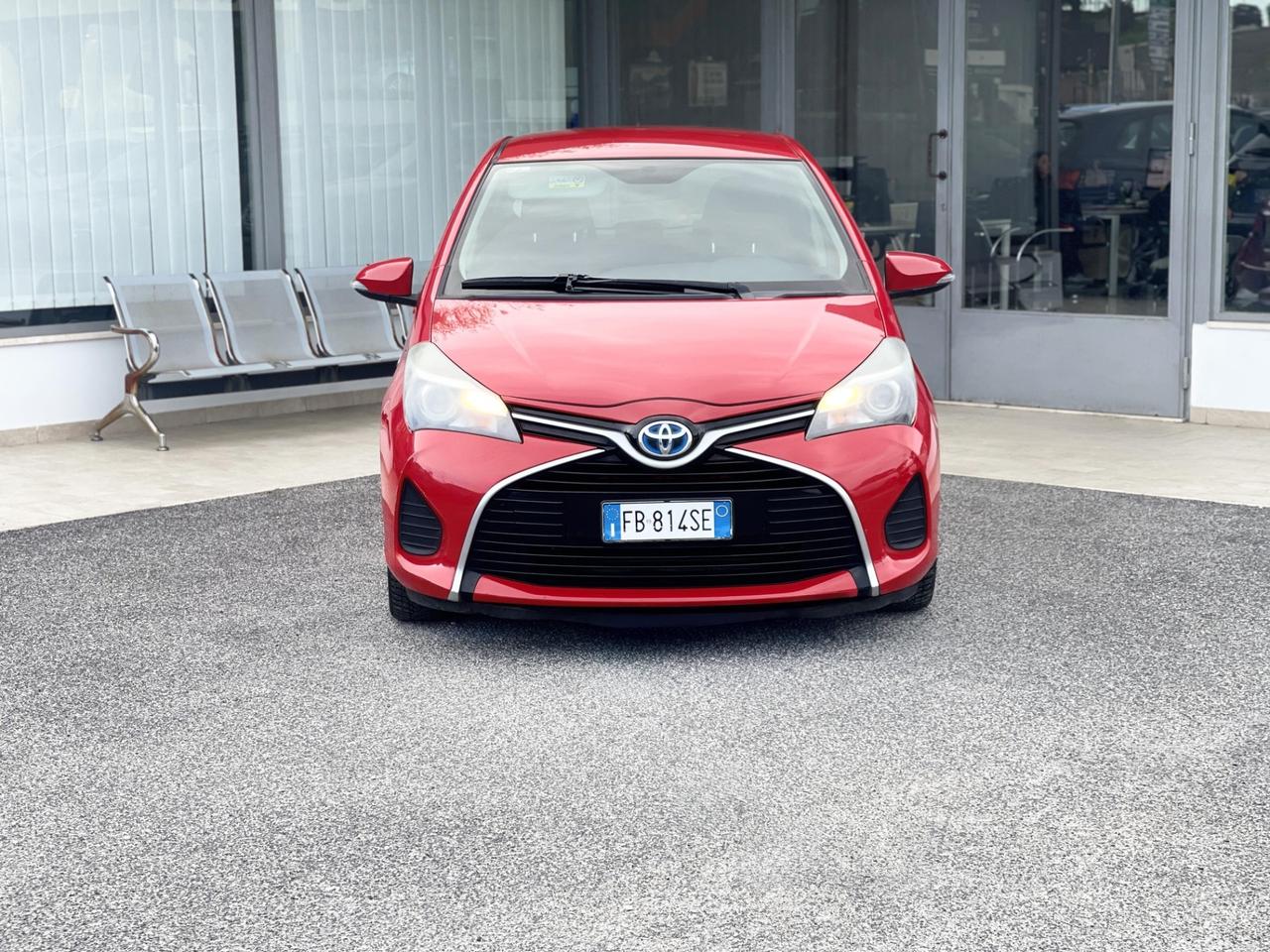 Toyota Yaris 1.5 Hybrid 75CV E6 Neo - 2015