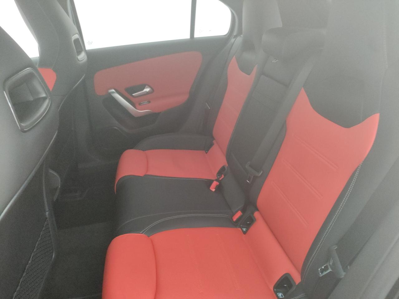 Mercedes-Benz A AMG 35 Premium AMG Spectral Edition