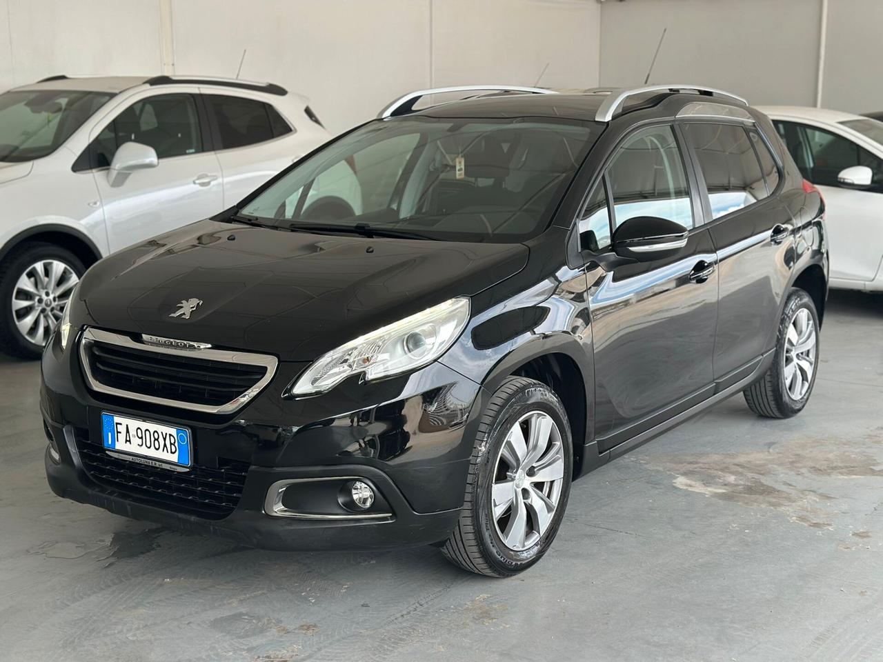 Peugeot 2008 BlueHDi 100 Black Matt 2015