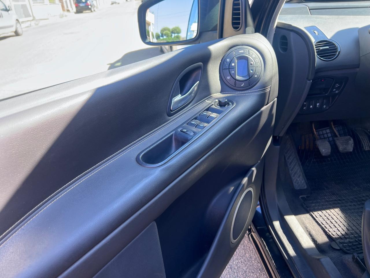 Renault Espace Grand 2.0 dCi 175CV con Gangio traino