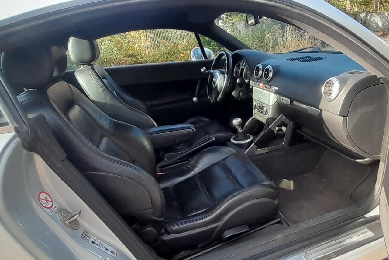 Audi TT Coupé 1.8 T 20V 179 CV cat quattro