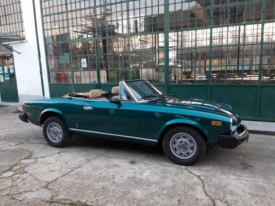 FIAT 124 Spider 2000 CS2 – 1979