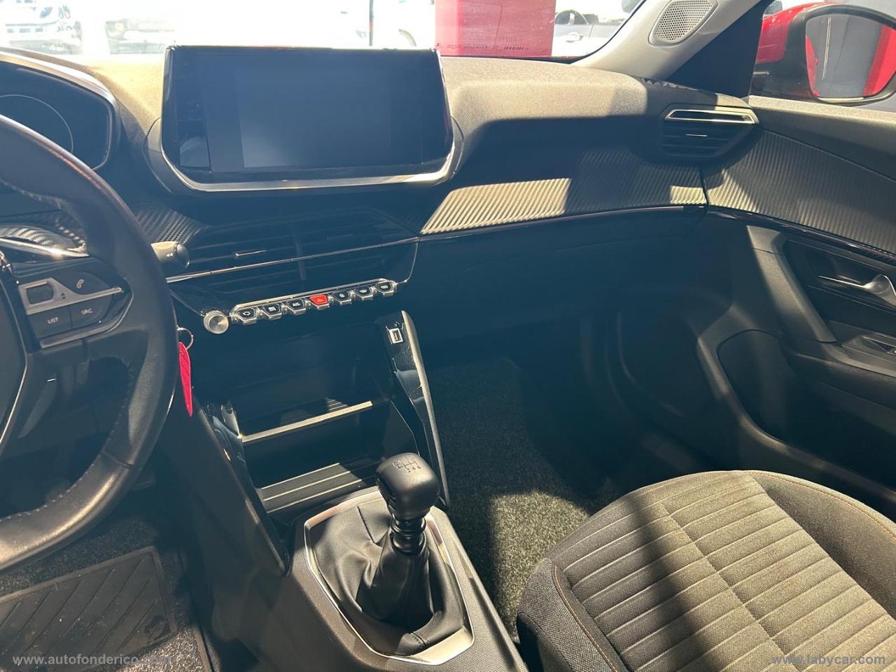PEUGEOT 2008 1.5 DIESEL