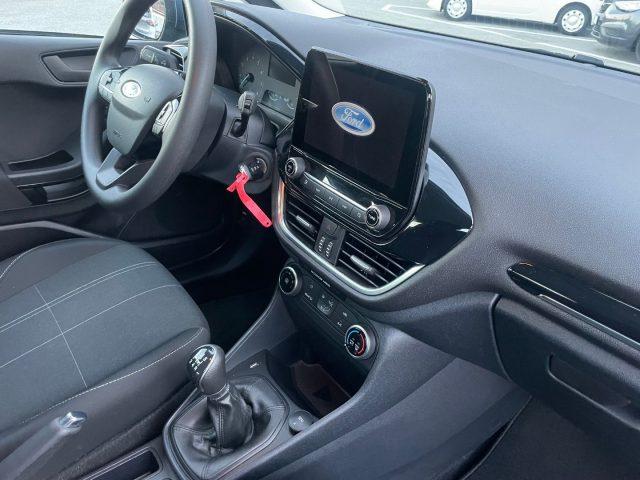 FORD Fiesta 1.1BENZ 75 CV 5 porte Titanium OK NEOPATENTATI