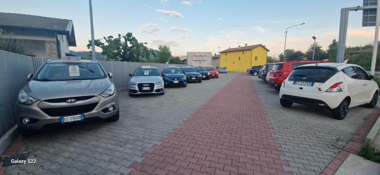 Land Rover Discovery Sport 2.0 TD4 180 full