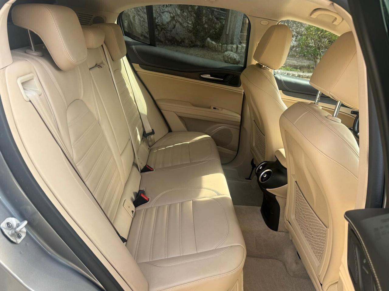 Alfa Romeo Stelvio 2.2 Turbodiesel 210 CV AT8 Q4 Ti