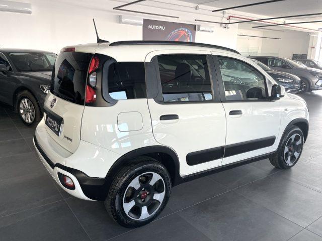 FIAT Panda 1.0 Hybrid 70 CV Cross