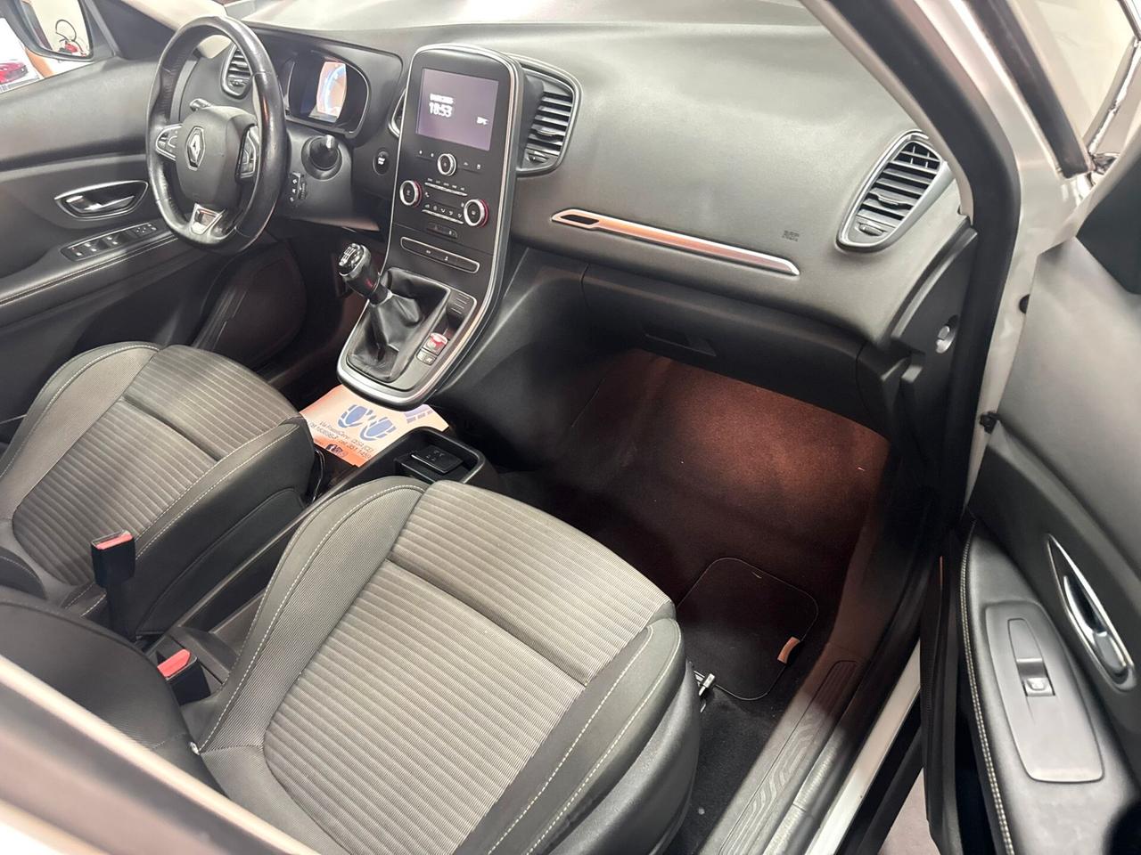 Renault Scenic Scénic dCi 8V 110 CV EDC Energy Bose