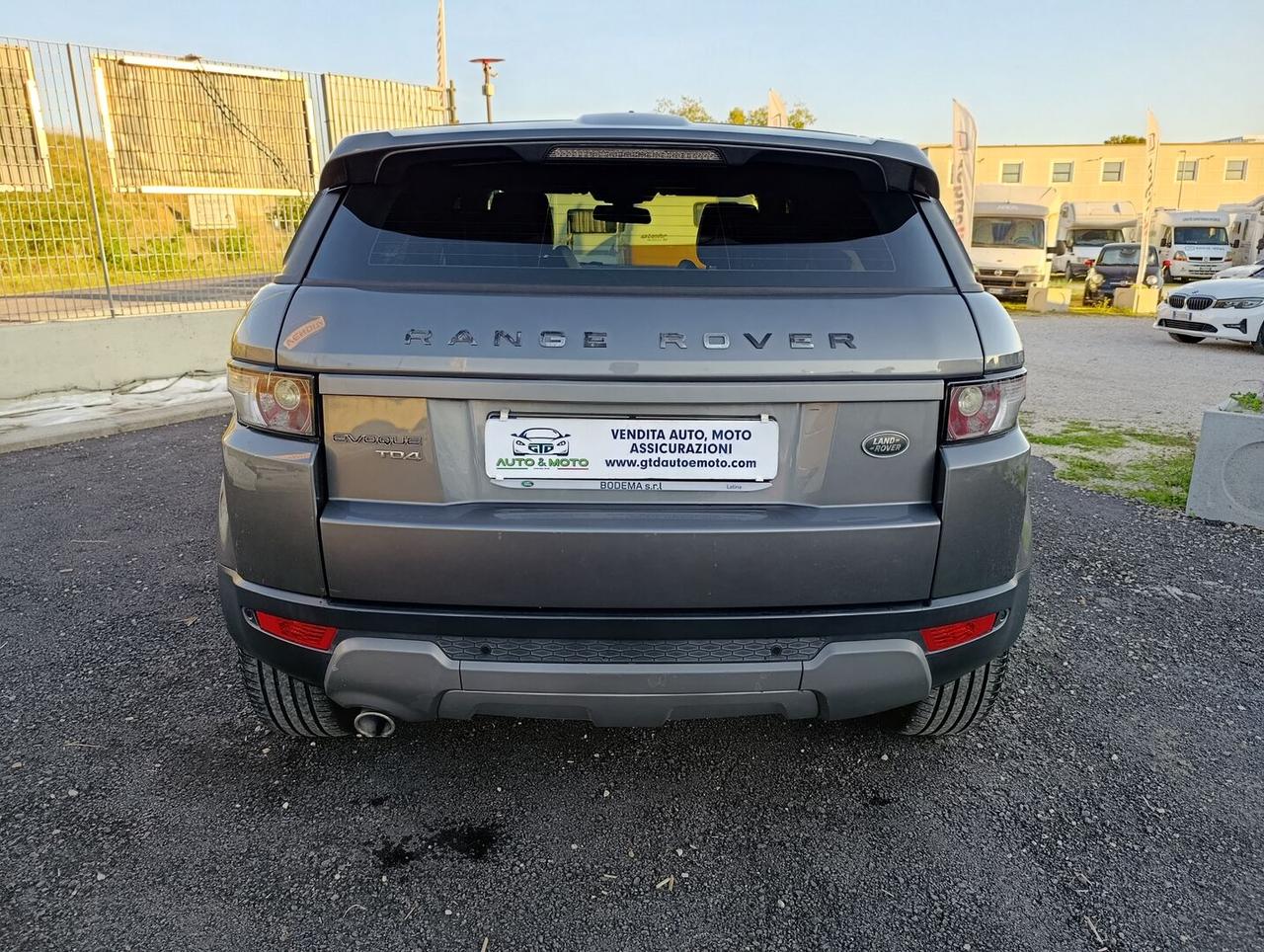 Land Rover Range Rover Evoque 2.2 td4 Pure 150cv 5p auto 9m
