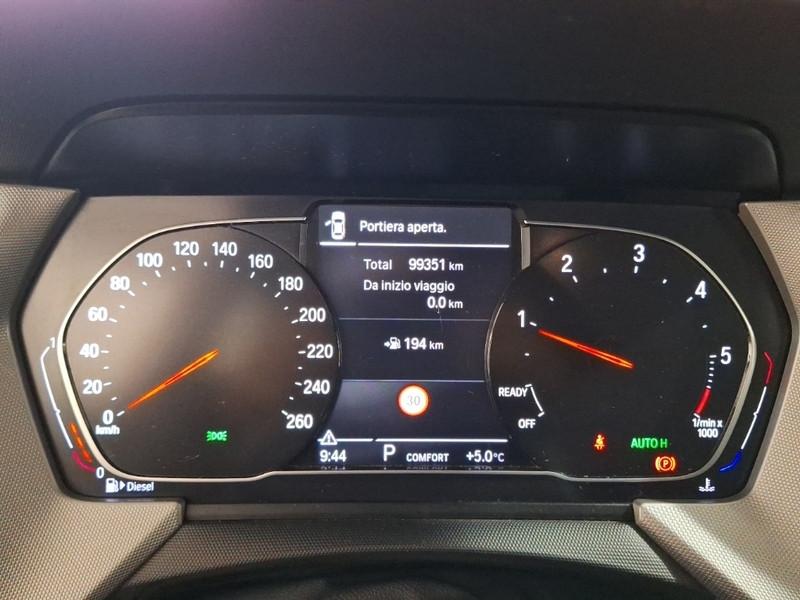 BMW 116 BUSINESS ADVANTAGE AUTO 5 PORTE BERLINA