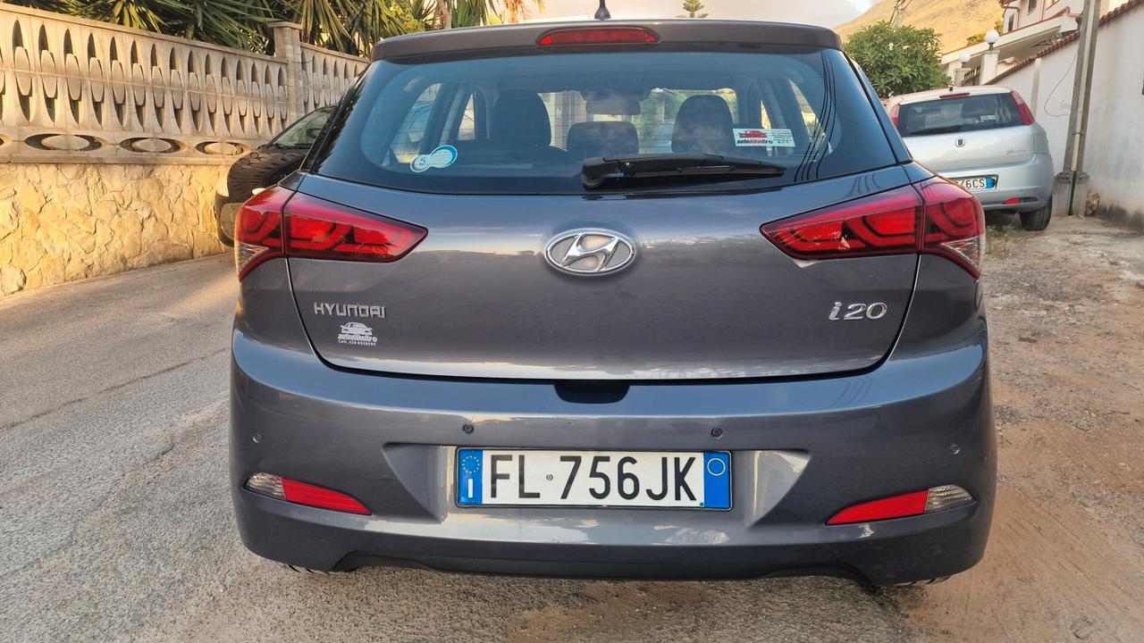 Hyundai i20 1.2 84 CV 5 porte Comfort