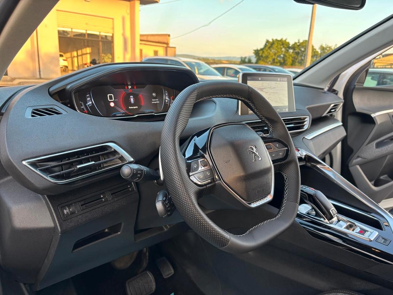 Peugeot 3008 BlueHDi 130 S&S EAT8 Business