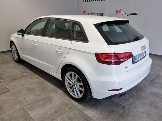 AUDI A3 SPB 35 TFSI COD Business