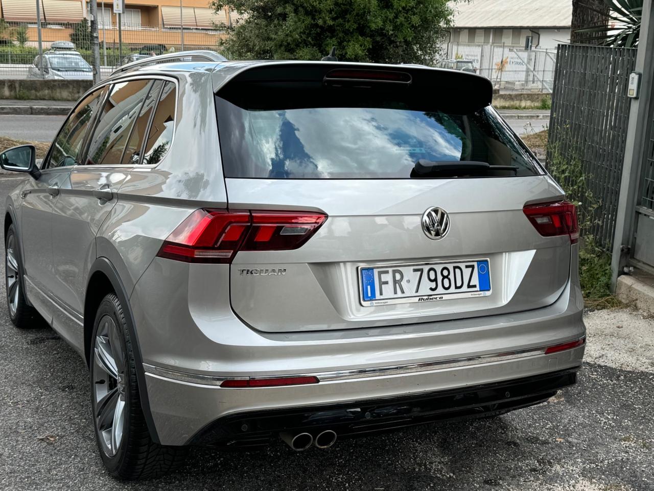 Tiguan 1.6 TDI RLINE Sport BlueMotion Technology
