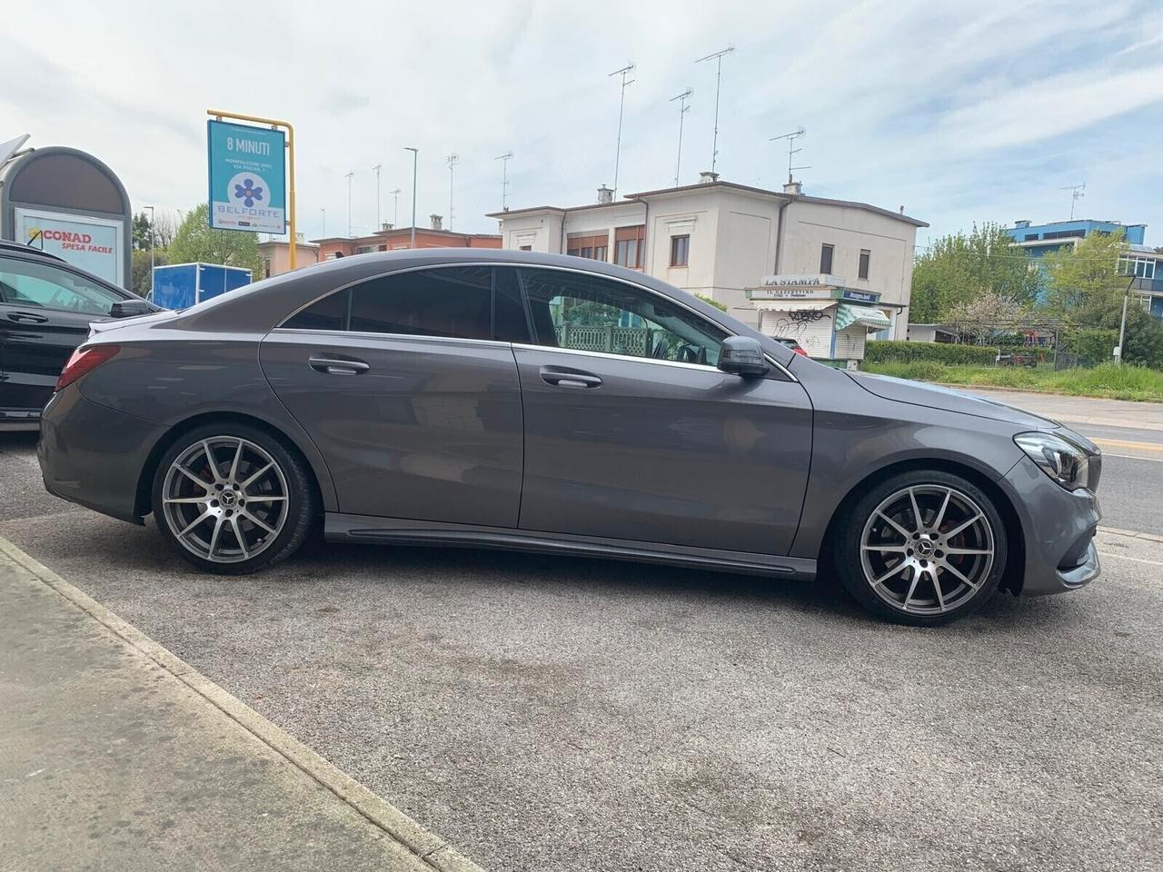 Mercedes-benz CLA 200d Premium AMG Pack Neopat.