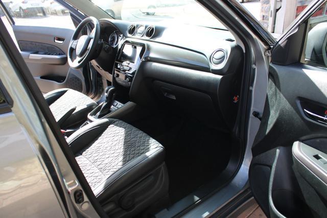 SUZUKI Vitara 1.5 140V Hybrid A/T STARVIEW