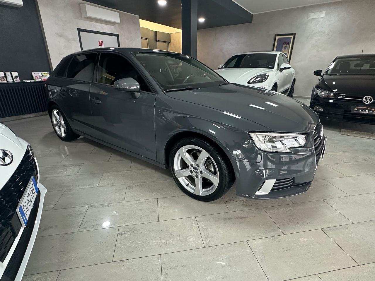 Audi A3 Sport 1.6 30 TDI #7912