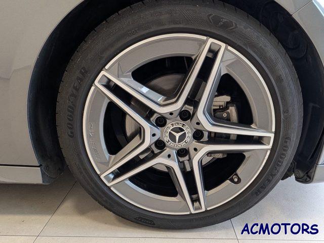 MERCEDES-BENZ A 180 d Automatic Premium