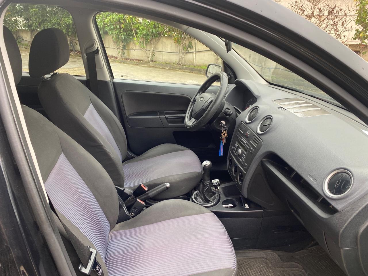 Ford Fusion 1.4 TDCi 5p. Collection