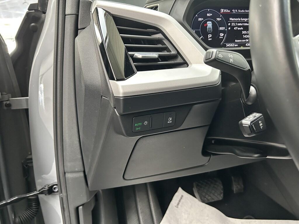 Audi Q4 e-tron 45 quattro