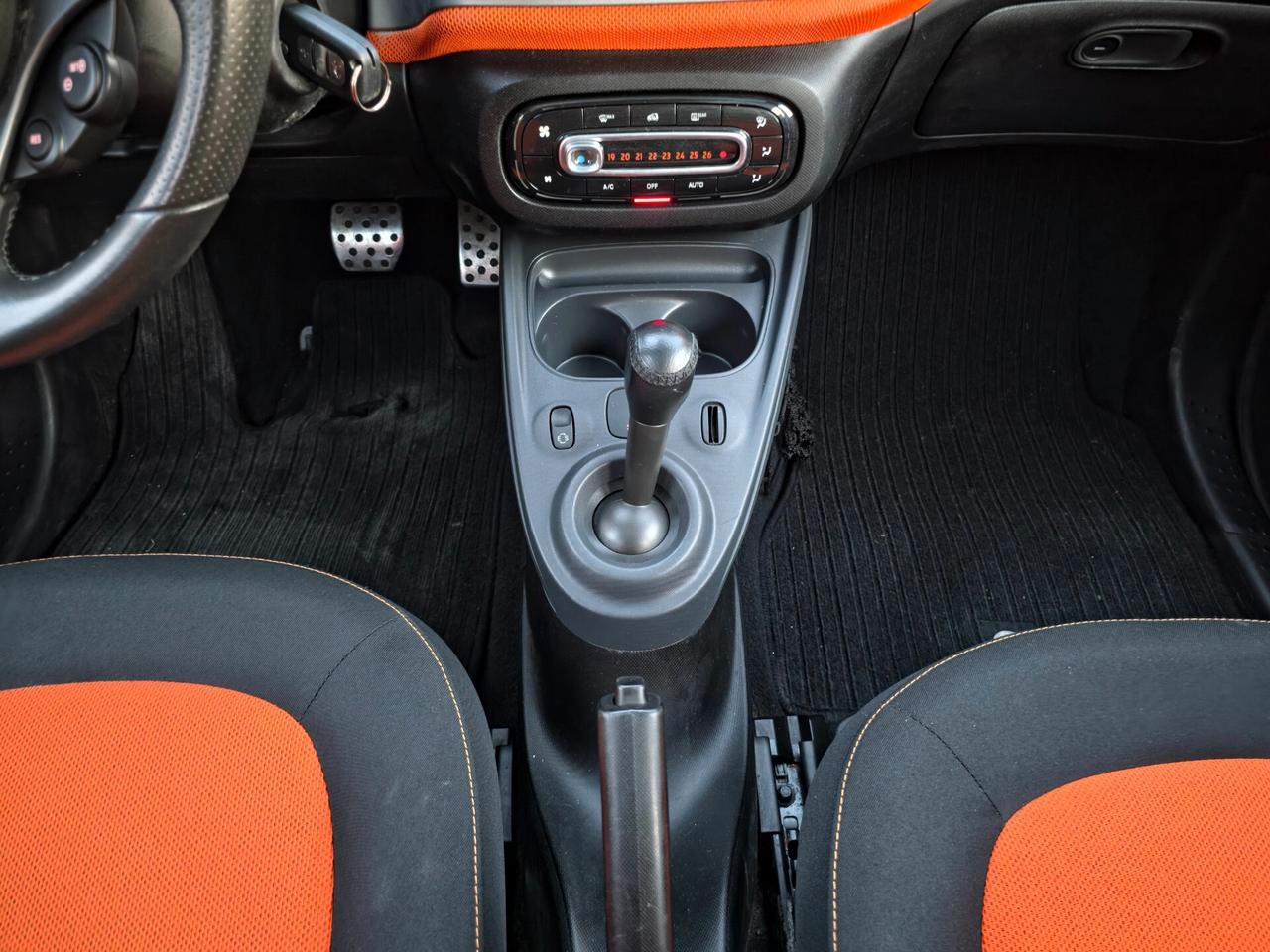 Smart ForFour 90 0.9 Turbo twinamic Prime E6 Automatico NEO 2016