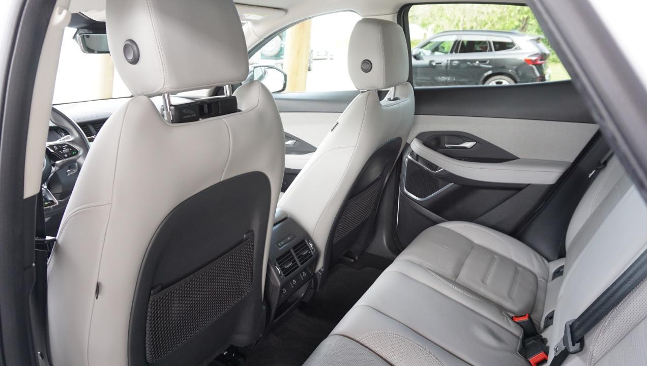 Jaguar E-Pace 2.0d i4 mhev R-Dynamic HSE awd 204cv auto