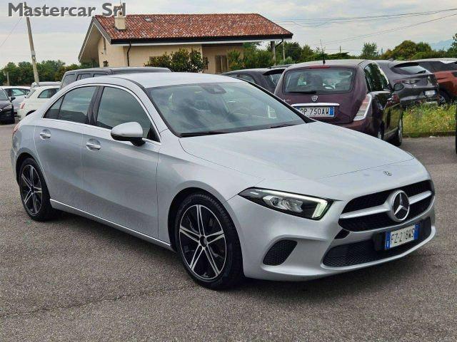 MERCEDES-BENZ A 180 d 116cv Automatic Sport Berlina - FZ218WS