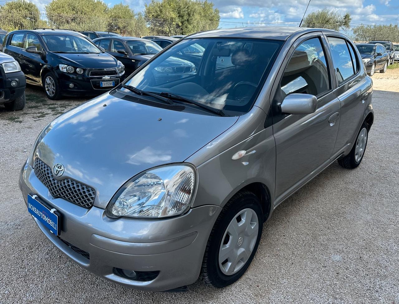 Toyota Yaris 1.3 Benz 5PT 2005 Uniprop