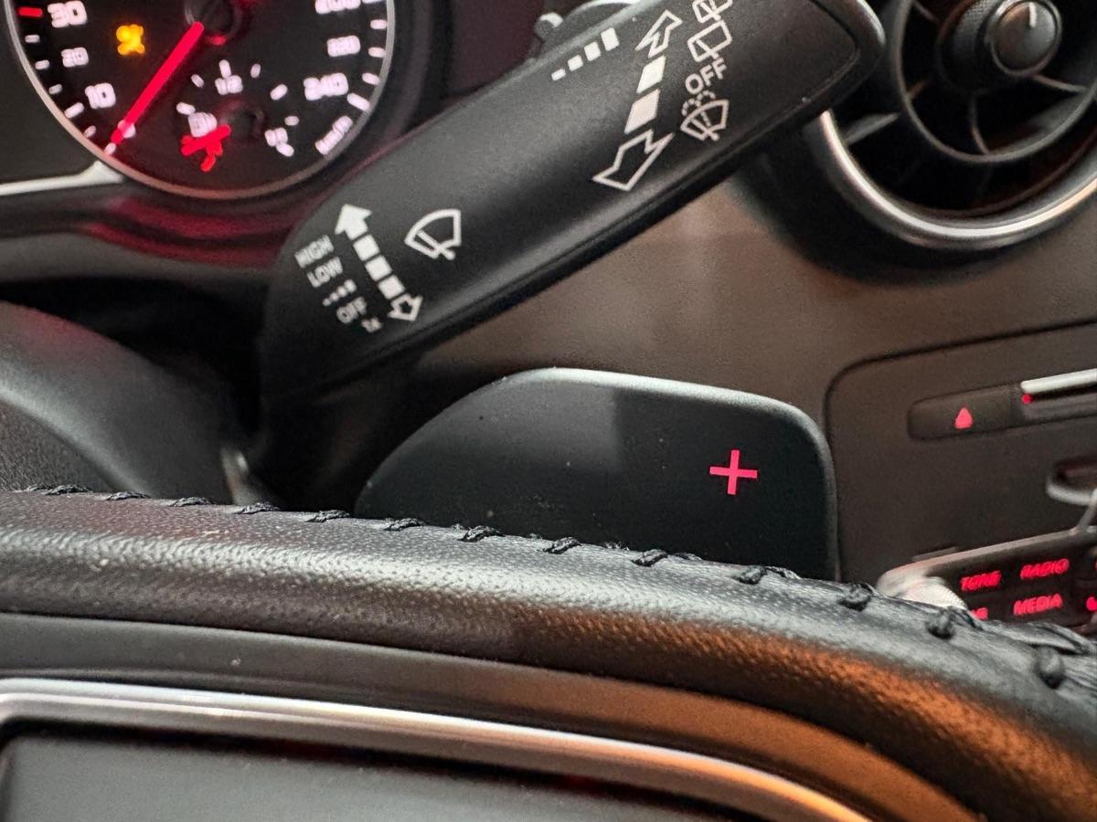 AUDI A1 1.4 TDI ultra S tronic Metal plus LED/ PELLE/ NAVIGATORE