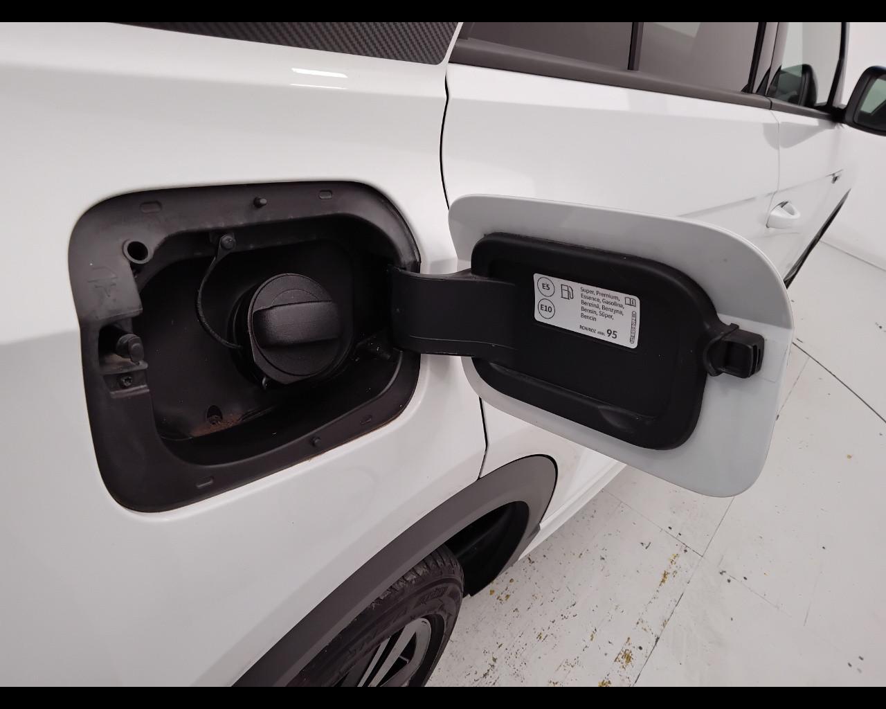 VOLKSWAGEN T-Roc I 2022 - T-Roc 1.5 tsi R-Line