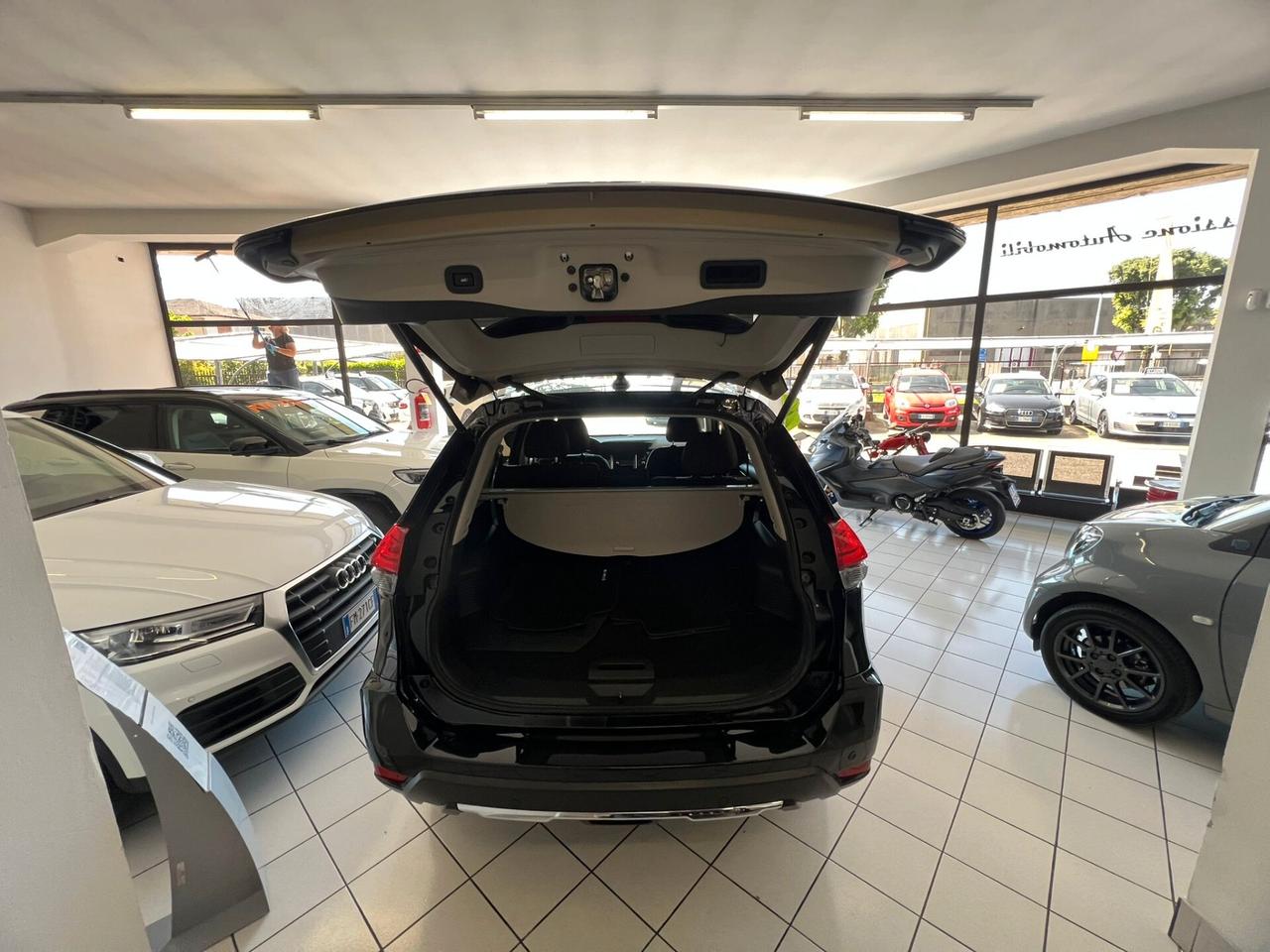Nissan X-Trail 2.0 dCi 4WD Tekna