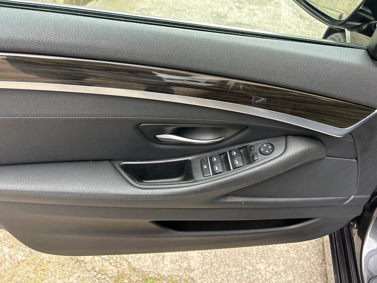 Bmw 535 535d xDrive Touring Luxury