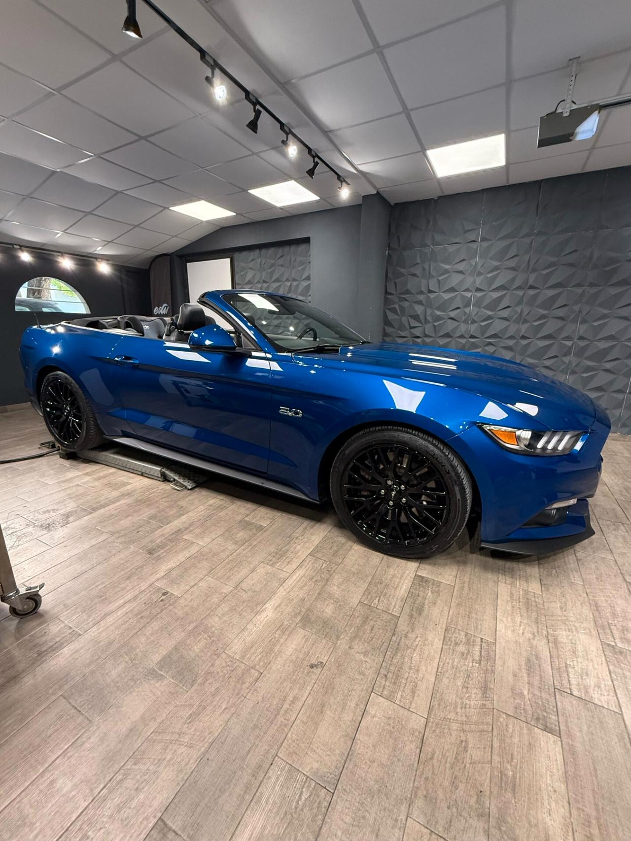 Ford Mustang 5.0 V8 - MANUALE - MANUTENZIONE FORD